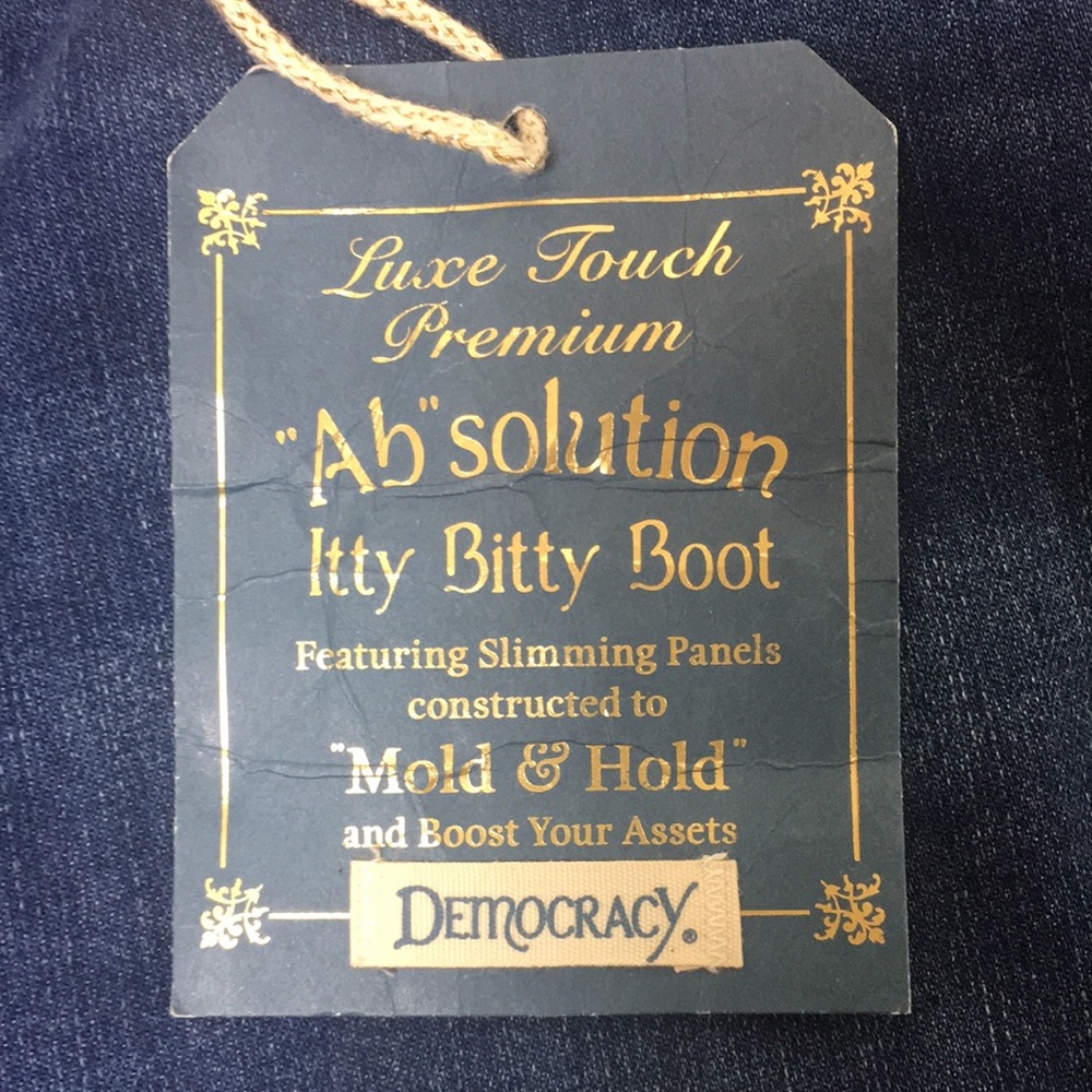 Democracy "Ab"solution Itty Bitty Boot Jeans - Picture 12 of 16